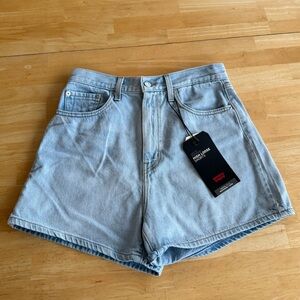 Levis Premium High Loose Shorts
